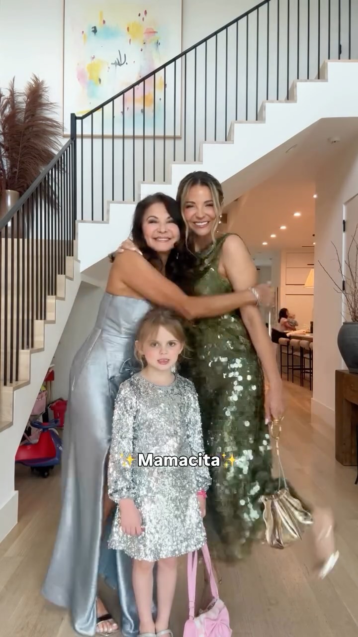 Fashion look by @daniaustin