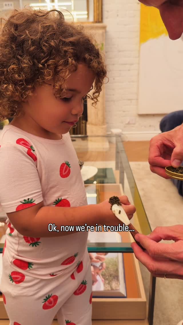 Look by hannahbronfman