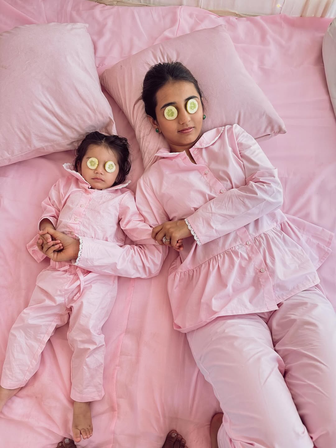 Look by masoomminawala