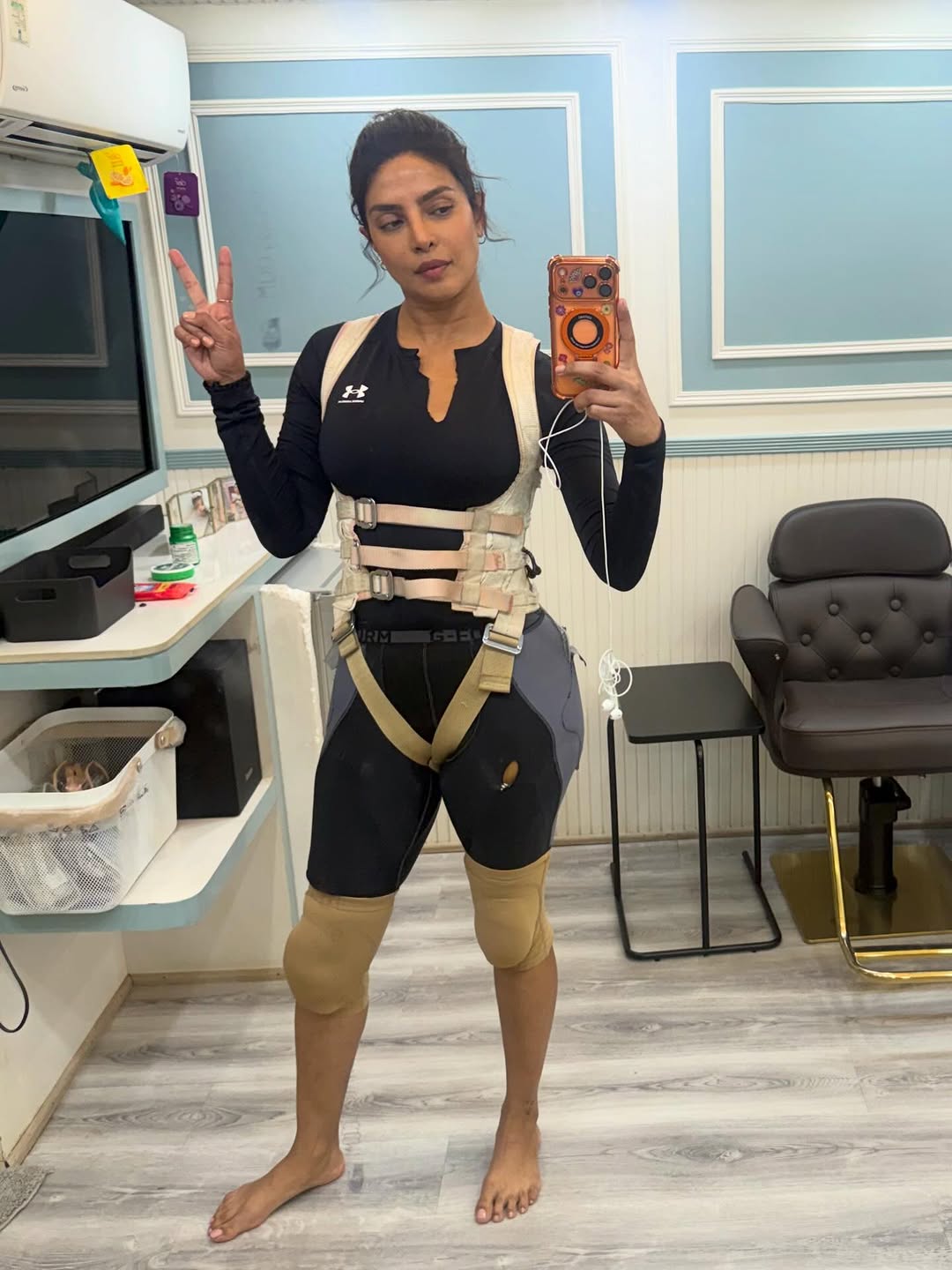 Fashion look by @priyankachopra