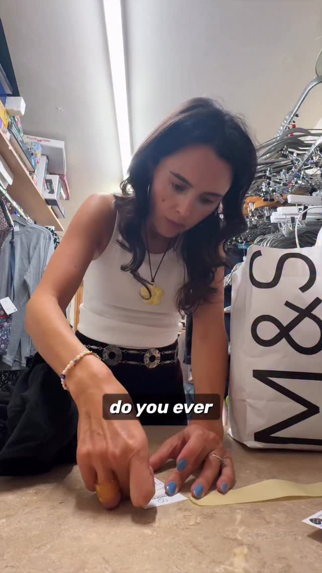 Look by venetialamanna